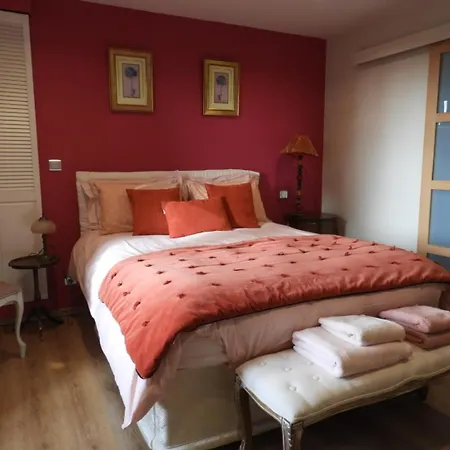Au Domaine De Sophie D'hotes Crasville Manche